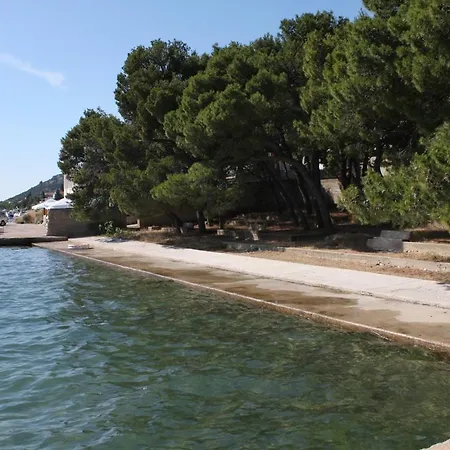 Apartments By The Sea Tisno, Murter - 814