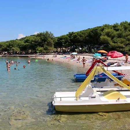 Apartments By The Sea Tisno, Murter - 814