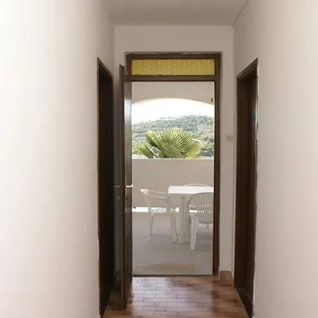 Apartments By The Sea Tisno, Murter - 814
